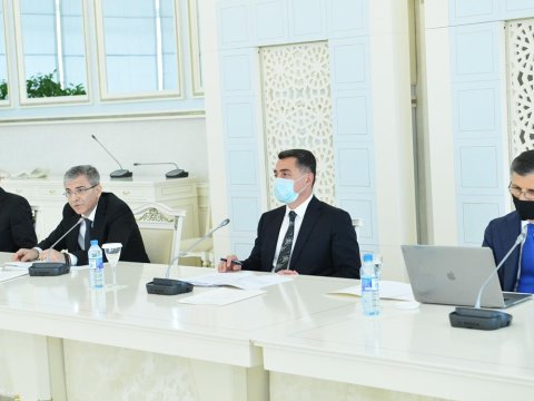 Deputatlar yeni hakimlərin təyinatını müzakirə etdilər