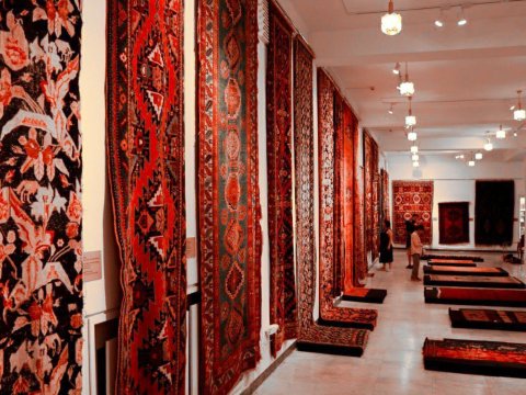 Ermənilərin Şuşadan Yerevana apardığı Qarabağ xalçaları - FOTOLAR