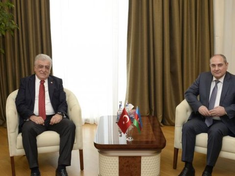 Tahir Budaqov Şamil Ayrımla görüşdü