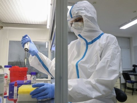 Britaniyada koronavirusun yeni ştammı aşkarlandı