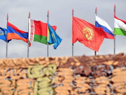 Moskva Azərbaycanı Putinin hərbi blokuna üzvlüyə ÇAĞIRDI