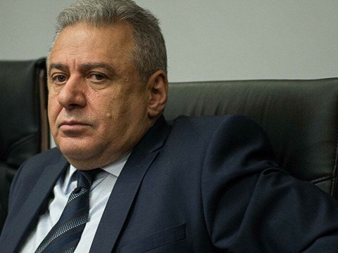 Ermənistanın müdafiə naziri təcili Moskvaya getdi