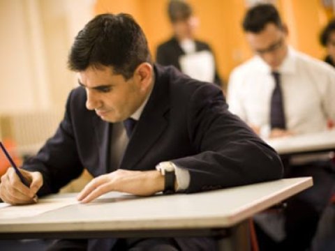 Elmlər doktoru olanlara şad xəbər