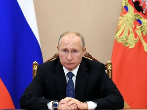 Putin Azərbaycan xalqını TƏBRİK ETDİ