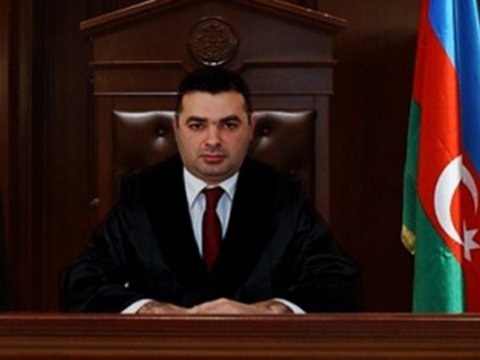 Bakıda məhkəmə hakimi arvadını ÖLDÜRDÜ