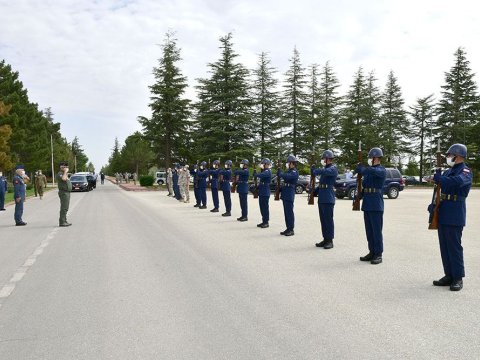 Azərbaycan HHQ komandanı Türkiyəyə getdi - FOTO