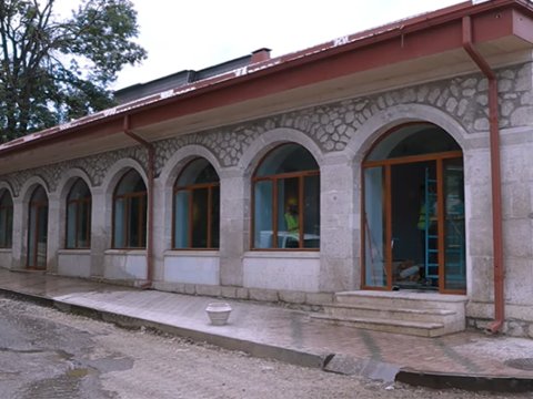 Şuşada bərpa-təmir işlərindən yeni görüntülər - VİDEO
