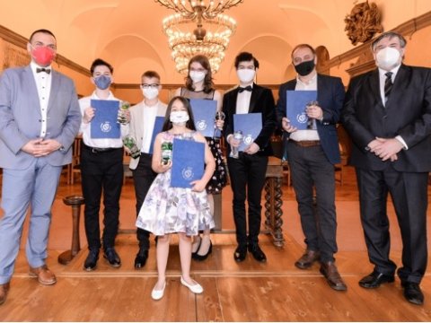 Gənc azərbaycanlı musiqiçiyə Çexiyada mükafat verildi
