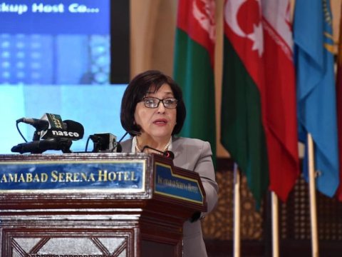 Sahibə Qafarova: “Qadın parlamentarların sessiyasına sədrlik etməkdən məmnuniyyət duydum”