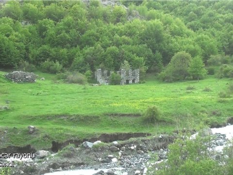 Kəlbəcərin Lev kəndindən VİDEO