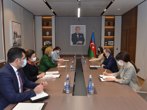Ceyhun Bayramov Hande Harmancı ilə nələri müzakirə etdi...