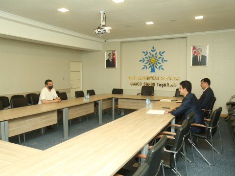 Deputat Naqif Həmzəyev seçiciləri ilə görüşüb