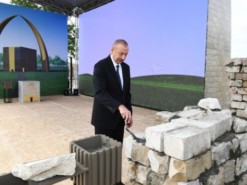 Prezidentin Ağdamdan dünyaya verdiyi mesaj - Deputat ondan DANIŞDI  