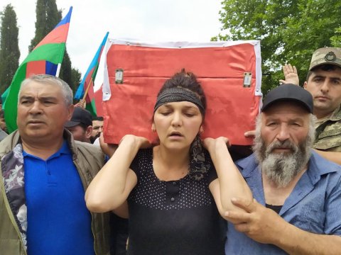 Şəhid Elvin Mustafayevin dəfnindən FOTOLAR