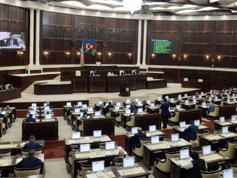 Milli Məclis ötən ilin büdcəsinin icrasına “hə” dedi