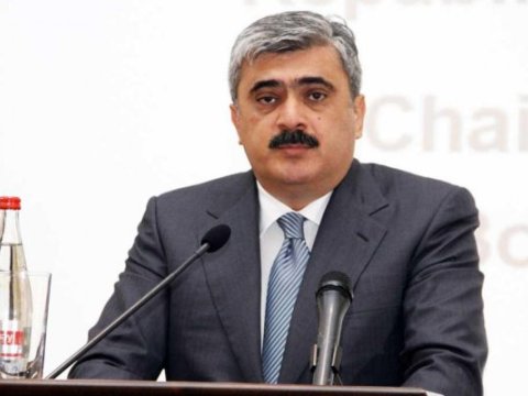 Samir Şərifov: “Deputatların təkliflərinə baxılır”  