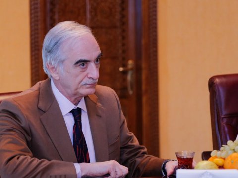 Polad Bülbüloğlu Kirillə başsağlığı verd