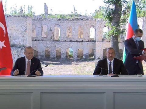 Azərbaycanla Türkiyə arasında Şuşa Bəyannaməsi İMZALANDI