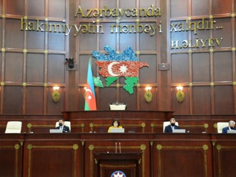 Milli Məclisin bugünkü xüsusi iclasının vaxtı açıqlandı