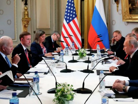 Putin-Bayden görüşü başa çatdı