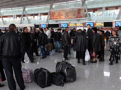 Bu ilin 3 ayında Ermənistanı 70 min insan TƏRK EDİB