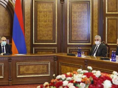 Ermənistanda 2 partiya seçkilərin nəticələrini TANIDI