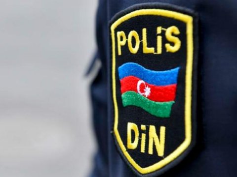 Polis əməkdaşı xidməti silahla özünü güllələdi