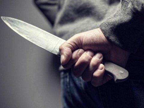 Kürdəmirdə tanışlarını bıçaqlayan şəxslər HƏBS EDİLDİ