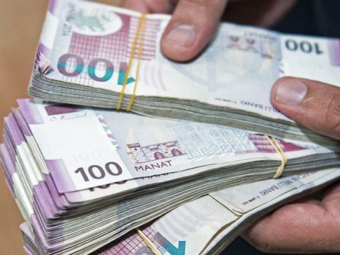 Çalışdığı şirkətin 15 mindən çox pulunu mənimsədi