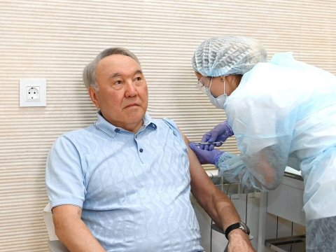 Nazarbayev Rusiya vaksinini SEÇDİ