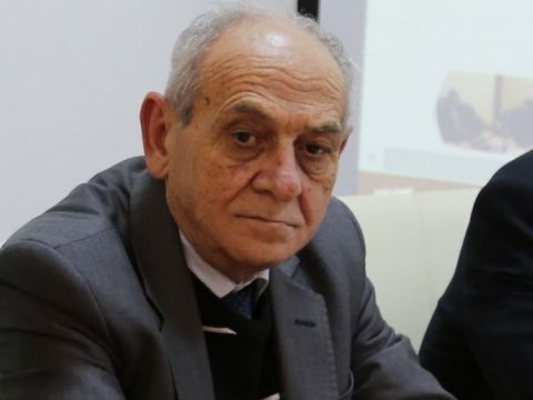 “Bizdə tərcümə məktəbinin yaranmasından danışmaq tezdir” - Tanınmış tərçüməçi ilə MÜSAHİBƏ