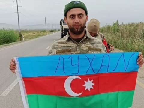 Şəhid olmazdan öncə üzünü görə bilmədiyi oğluna ad qoydu - FOTOLAR