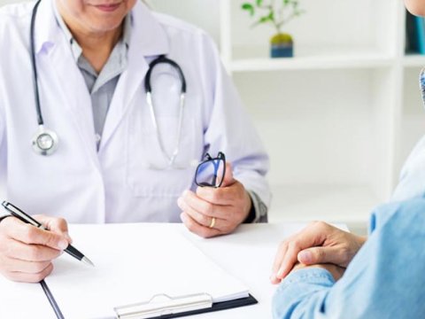 Ailə həkimi ailənin bütün üzvlərinə baxmalıdır - Direktor