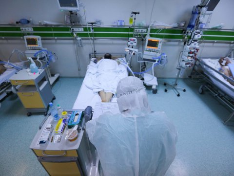 Aktiv xəstə sayı artır - Bu günün COVID-19 statistikası