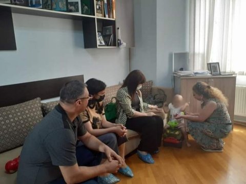 Narkotik aludəçisi olan ailənin azyaşlı uşağından xəbər var