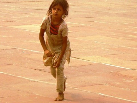 Qaraçuxurda uşaqları diləndirənlərin valideynlik hüququ alınacaq