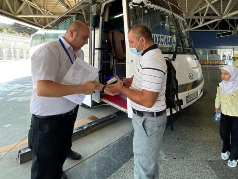 Pandemiyadan sonra ilk avtobus Naxçıvana yolda düşdü - FOTO