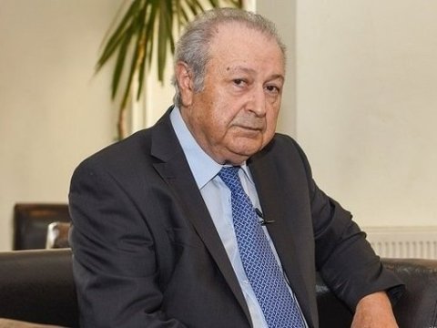 Ayaz Mütəllibov Elçibəyin oğlunu TƏBRİK ETDİ