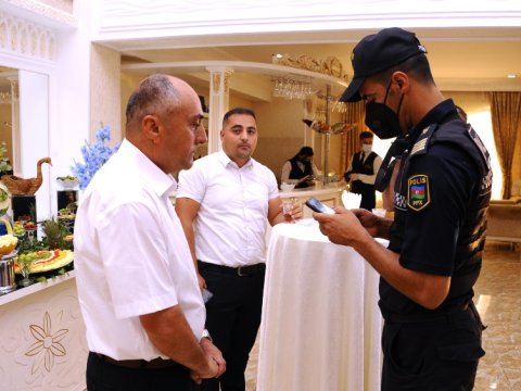 Meriya şadlıq sarayları və ticarət obyektlərini yoxladı