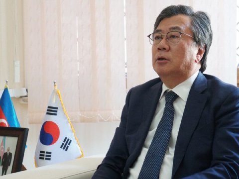 “Bu kitabı oxuyandan sonra Azərbaycana marağım artdı” - Səfirlə SÖHBƏT