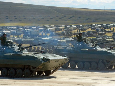 Ermənistanda ehtiyatda olan hərbçilərin TOPLANIR