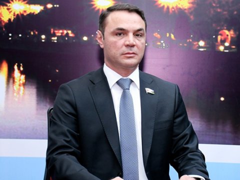 Polisi döydüyü deyilən deputatla bağlı AÇIQLAMA  