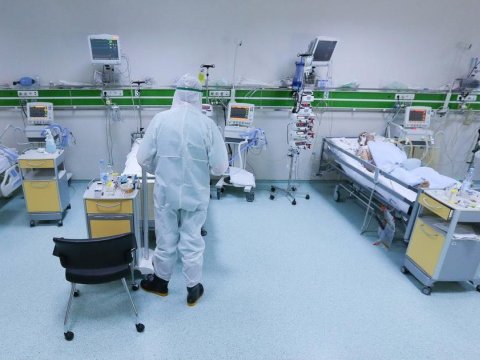 Gündəlik yoluxma 1000-ə çatır - 5 nəfər öldü