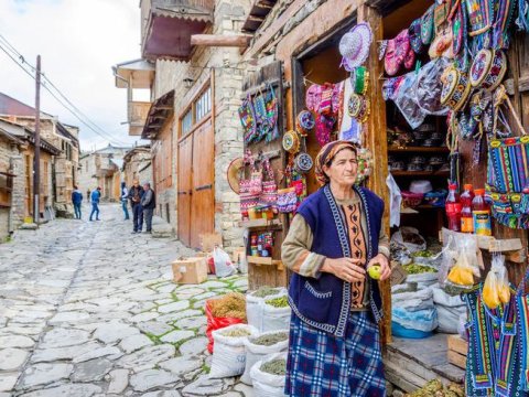 Lahıca səfər edən turistlərin sayı artıb
