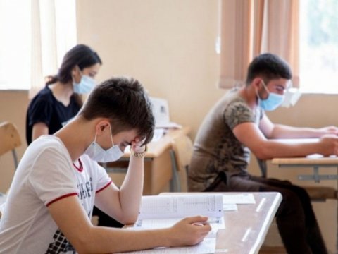 Azərbaycanda tələbə olmaq istəyənlərin sayı azaldı - STATİSTİKA  