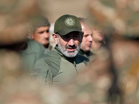 Paşinyan ordudakı islahatlardan, Azərbaycanla sərhəddən DANIŞDI  