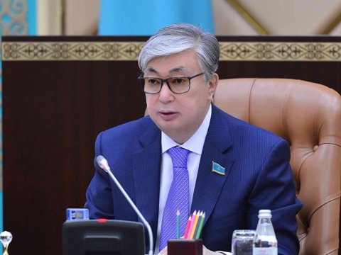 Qazaxıstanda rus dili qalmaqalı - Məsələyə prezident qarışdı