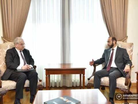 Rusiyalı həmsədr Ararat Mirzoyanla görüşdü