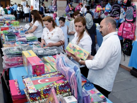 Bakıda məktəbli yarmarkası keçiriləcək? - AÇIQLAMA