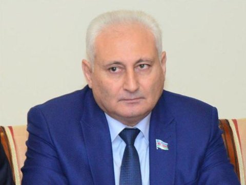 Hikmət Babaoğlu baş redaktorluqdan çıxarıldı